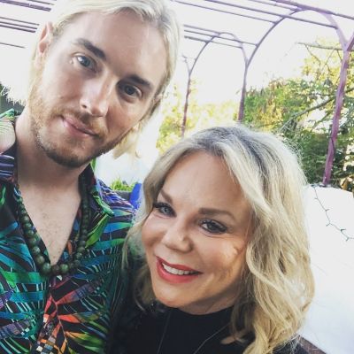 Photo of Trevor Duke Moretz along with her mother. 